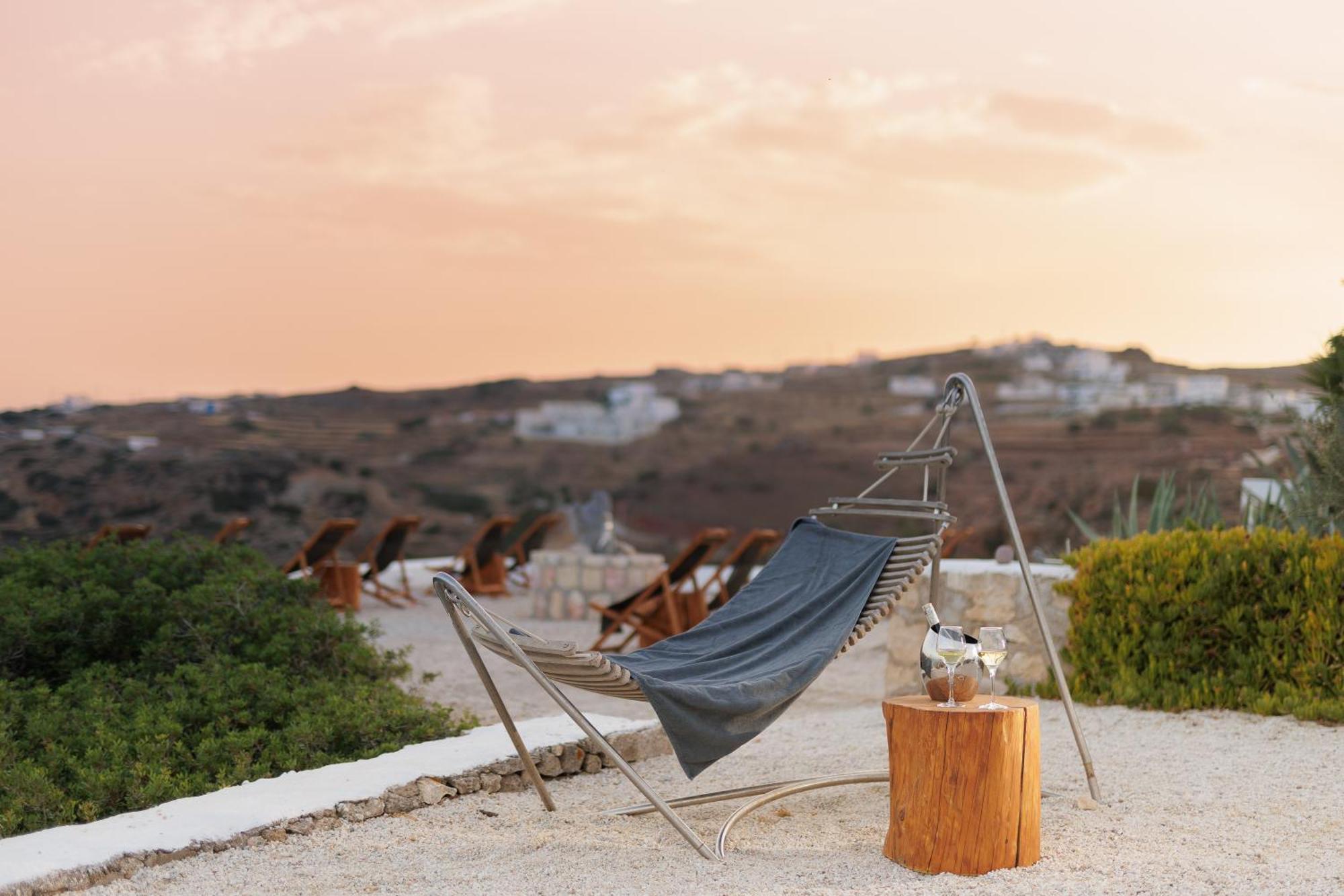 The Windmill Kimolos Exterior photo